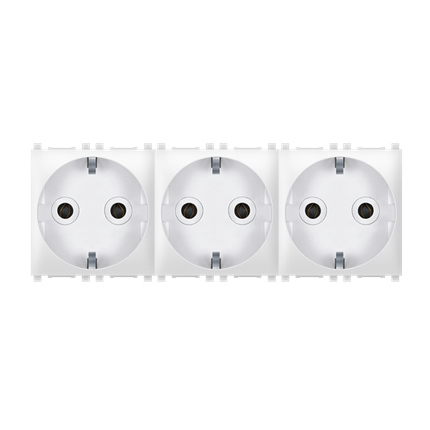 Sklop tri priključnice dvopolne